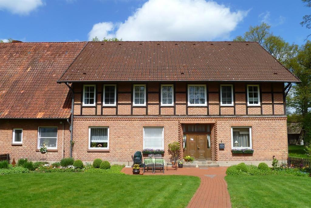 Toedter Guest House Soltau Exterior photo